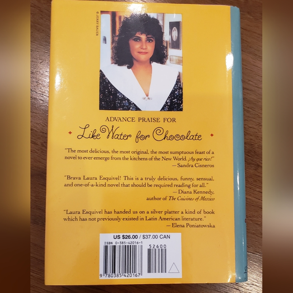Like Water For Chocolate Hardback Novel - Picture 7 of 7